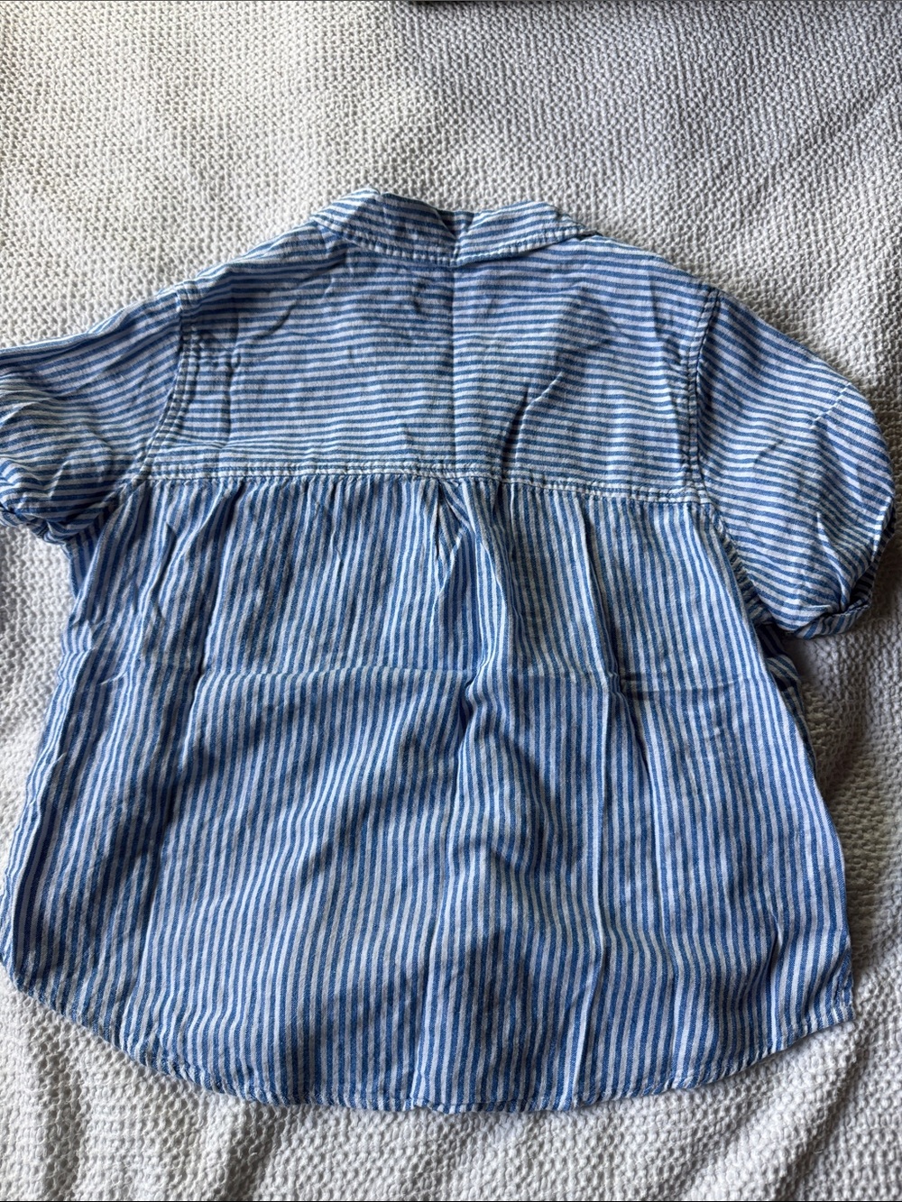 Universal Thread Button-up Linen Top - Picture 3 of 3